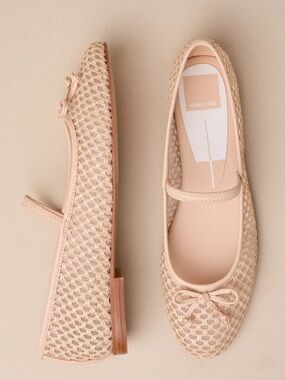 Dolce Vita Carin Raffia flats